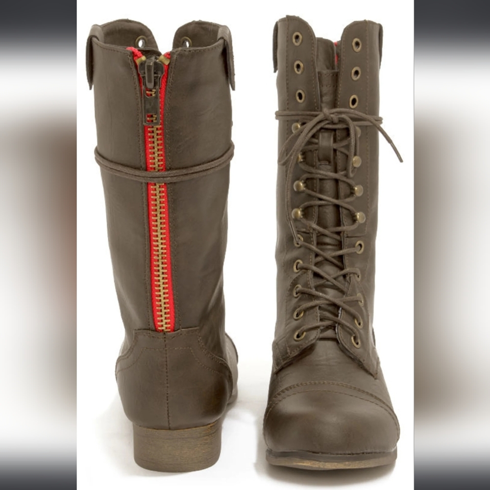 "SOLD" Madden Girl Gamblez Brown Pari Lace-up Combat Boots 7.5